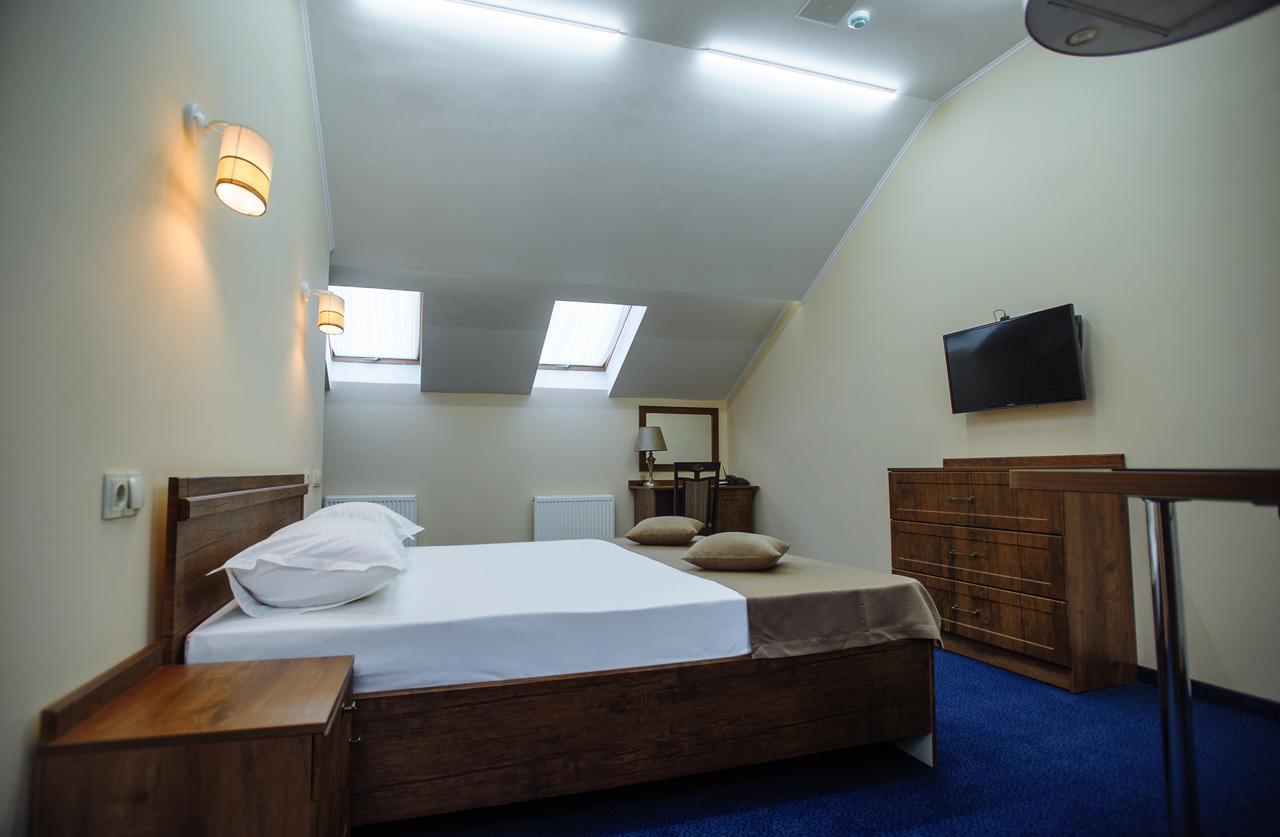 Hotel Astoria à Chişinău Extérieur photo
