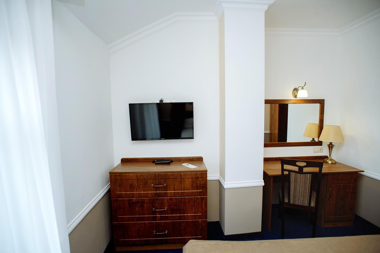 Hotel Astoria à Chişinău Extérieur photo