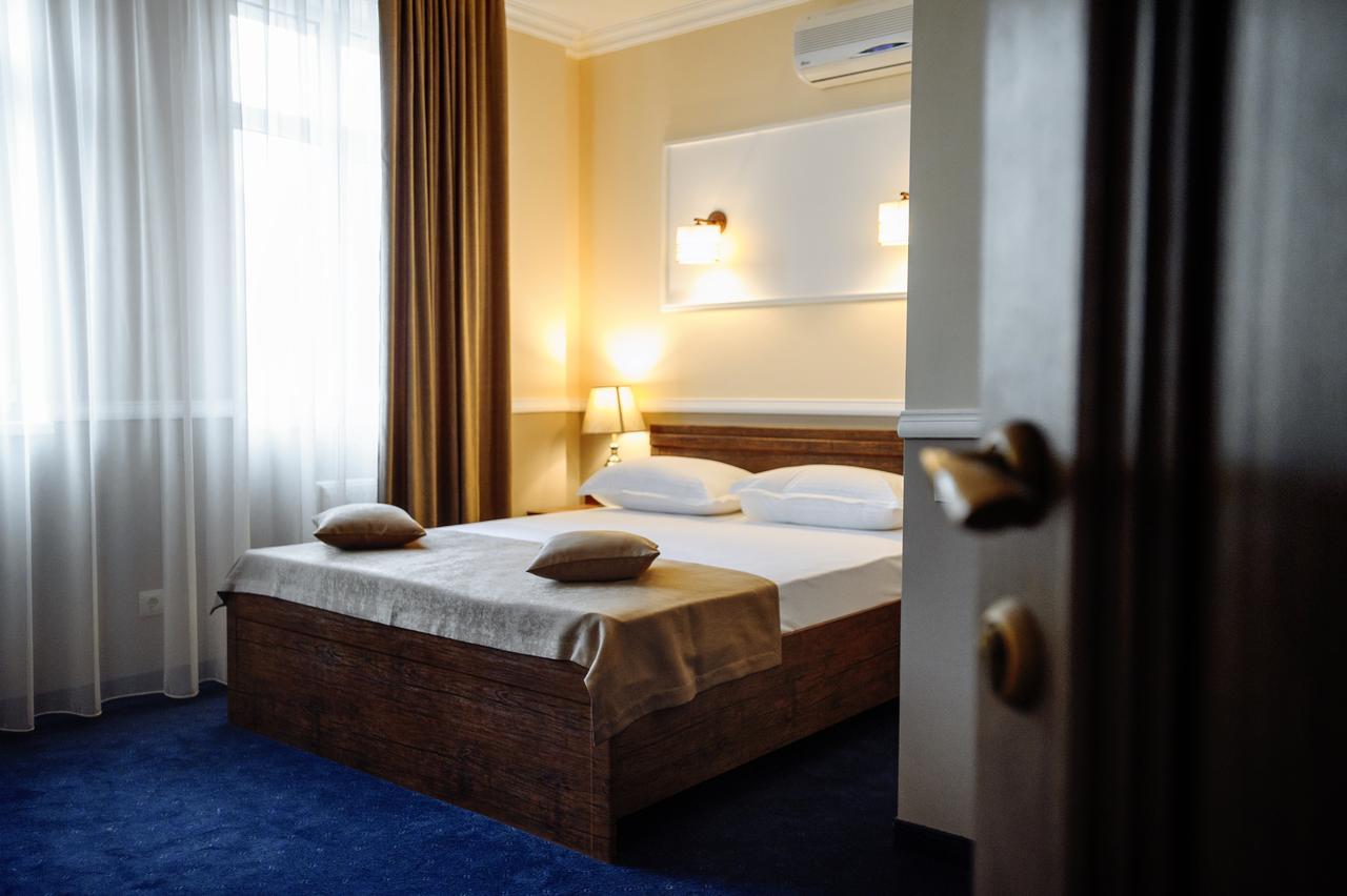 Hotel Astoria à Chişinău Extérieur photo