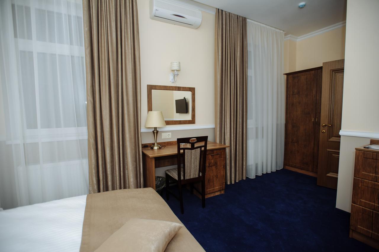 Hotel Astoria à Chişinău Extérieur photo